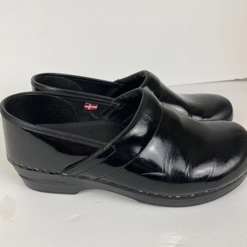 Sanita Woman's EU 42 US 11Black‎ Patent Leather Professional Clog Comfortable Black Size 11 - Image 8