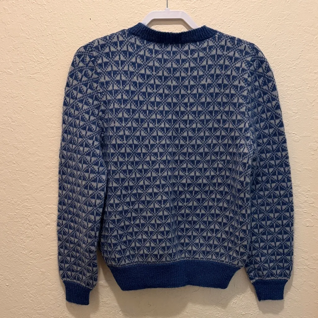 Vintage Blue and Gray Crewneck Sweater Size L - Image 2