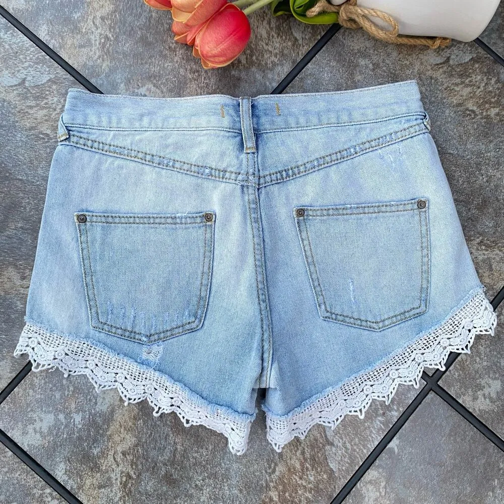 Free People Blue Lacey Crochet Distressed Denim Cutoff Shorts Size 24/00 - Image 7