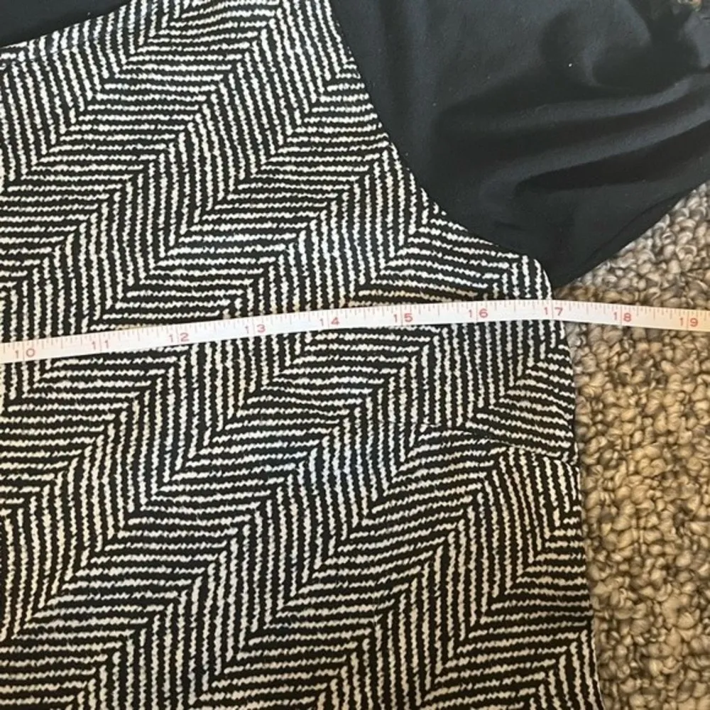 Women’s Black and White Blouse Size S - Image 6