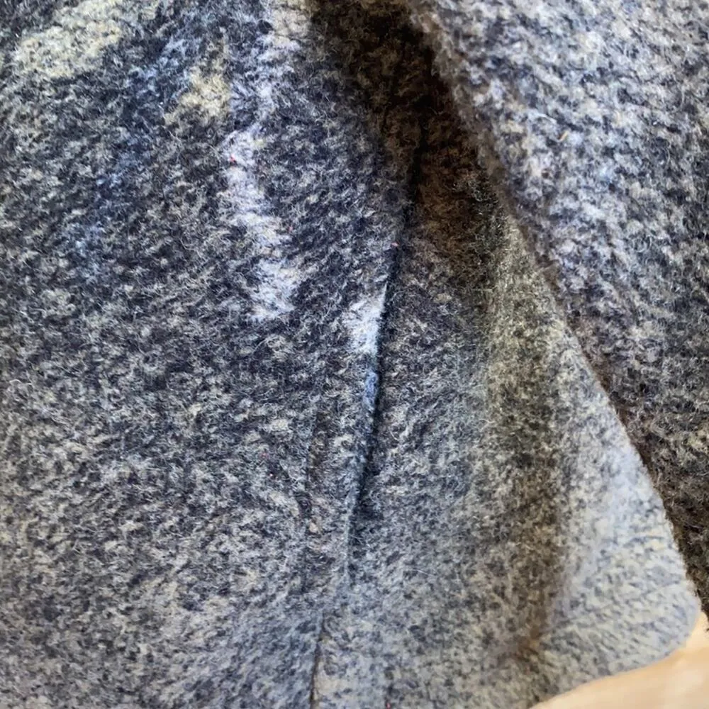 Black Mountain Outdoor Moose Bear Acrylic Zip Up Jacket Size Small Brown - Image 5