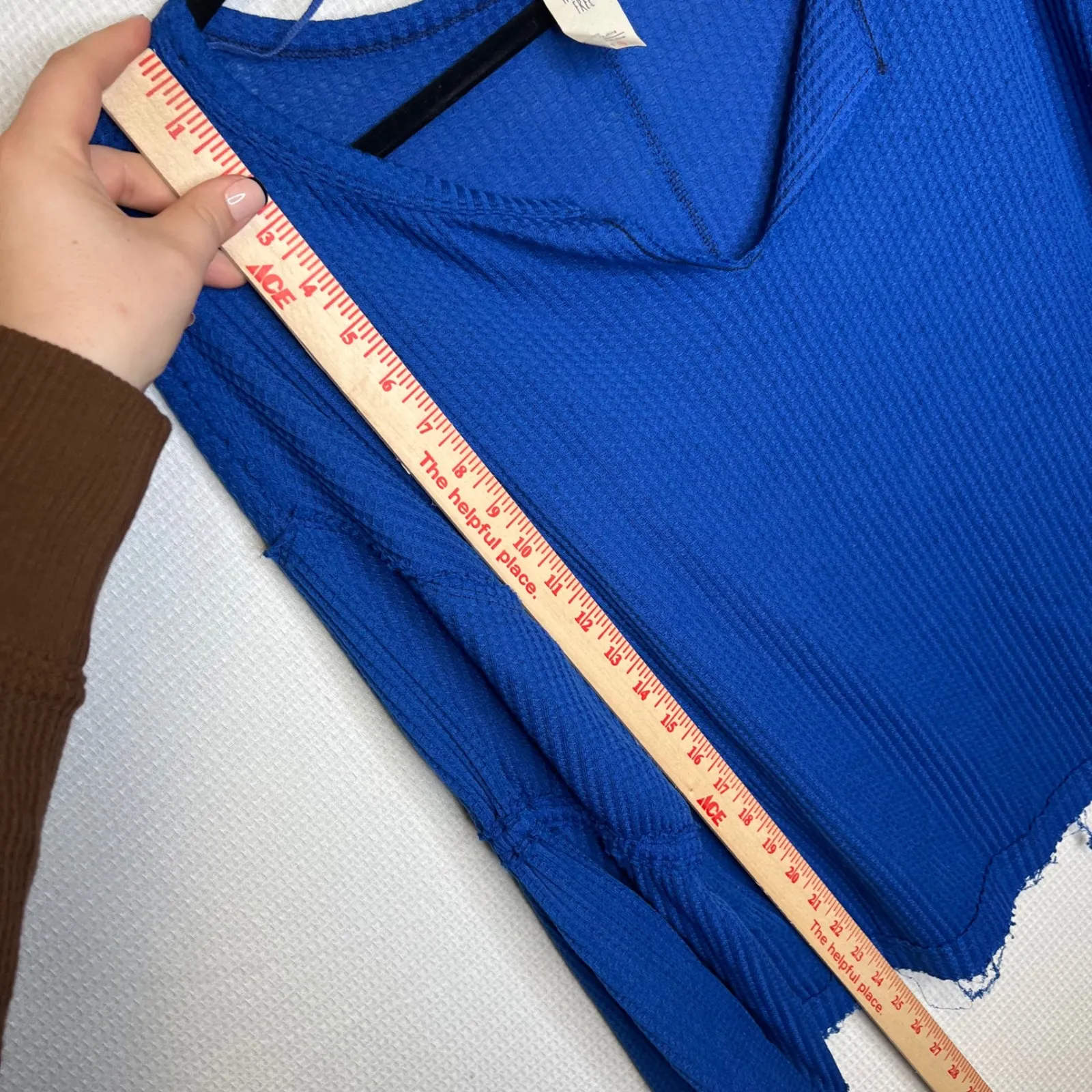 We The Free Royal Blue Waffle Knit Bell Sleeve V Neck Raw Hem Top Size M - Image 6