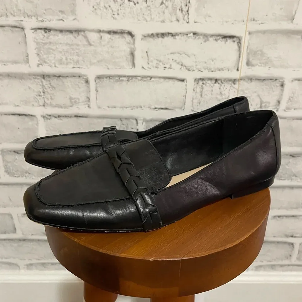 Women’s Vince Camuto black slip on loafers moccasin shoes 8.5 - Image 3