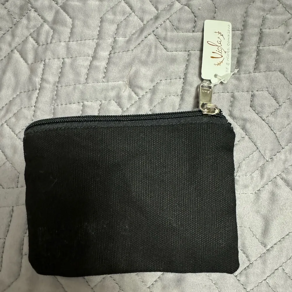 Saints beaded wallet - Image 2