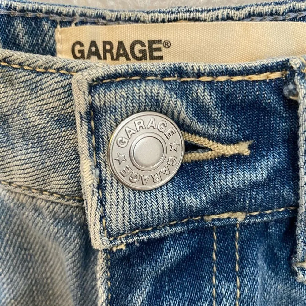 Garage Festival Floral Distressed Denim Jean Shorts Sz  1 - Image 3