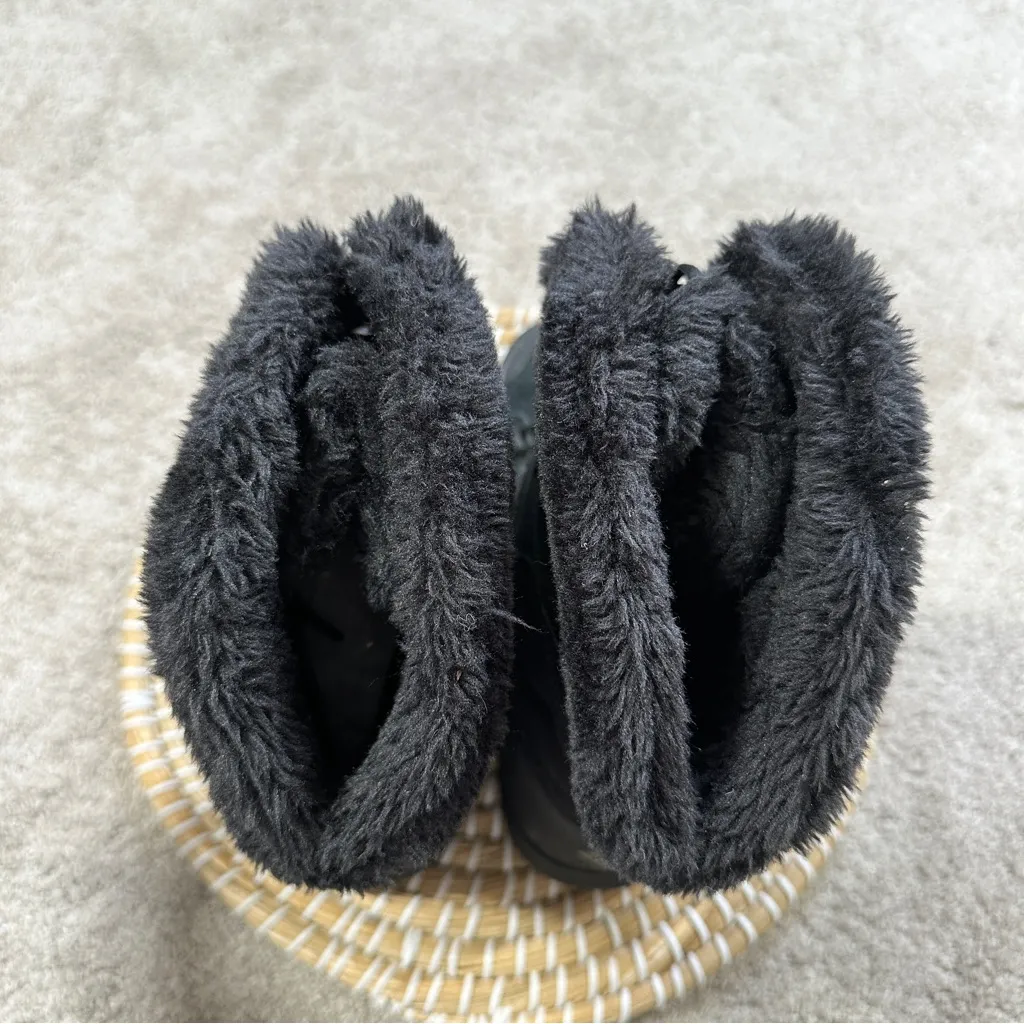 Columbia  Women’s Ice Maiden™ II Boot Lace Up Waterproof in Black Size 8.5 - Image 12