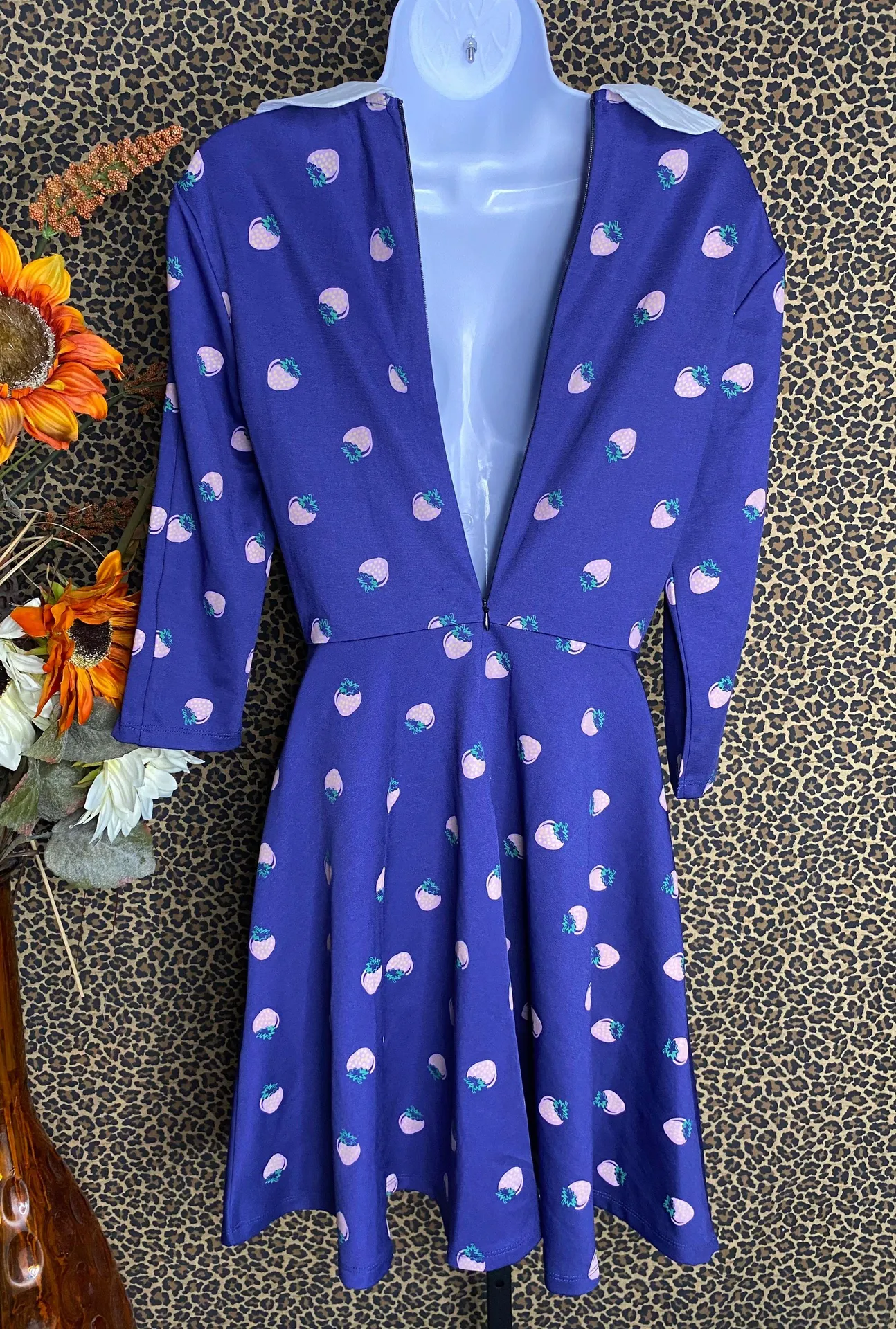 Unique Vintage Navy & Pink Strawberry Print Eloise Swing Dress NWOT MEDIUM - Image 6