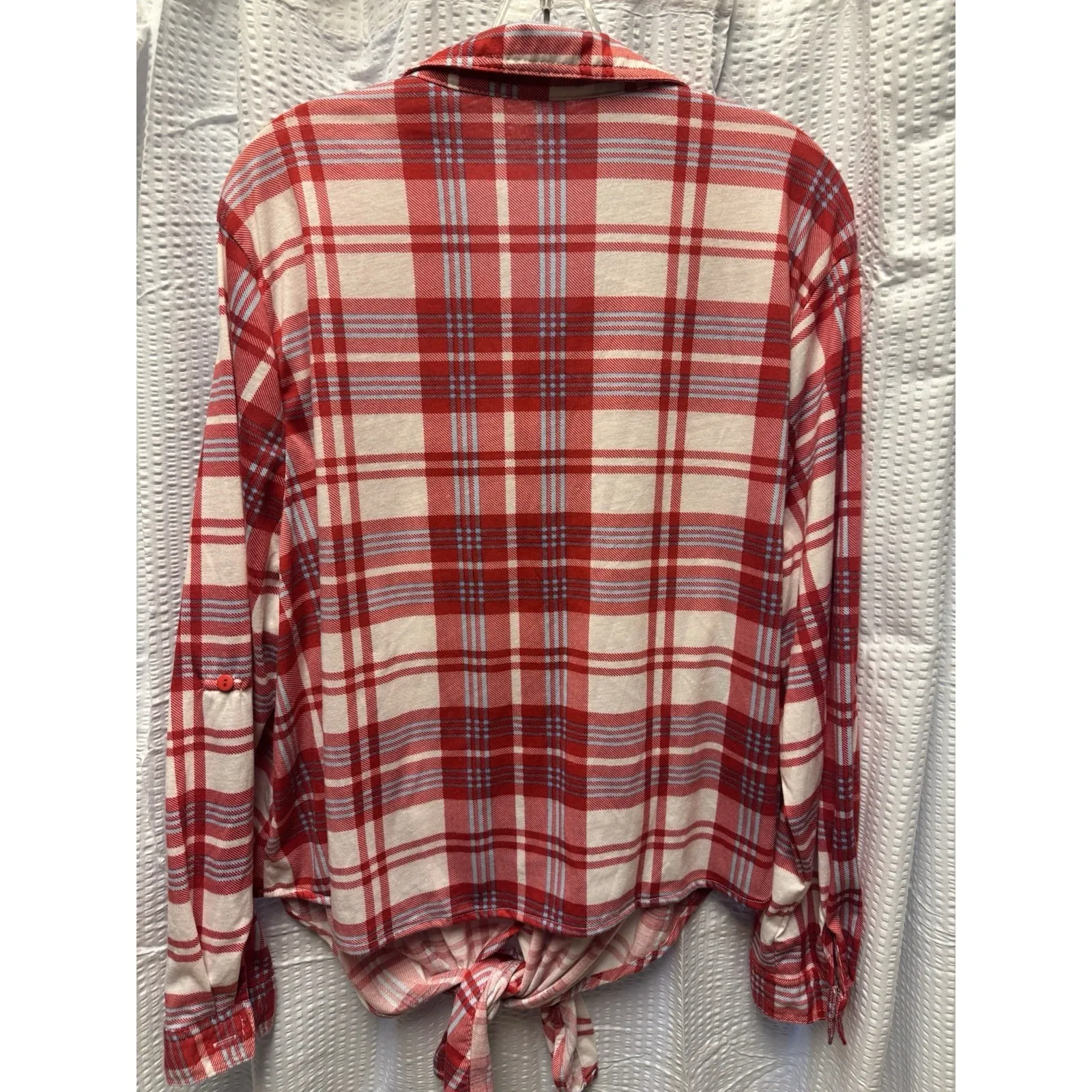 Passport Women's 3X Button Up Asymmetrical Hem Front Tie Red Plaid Shirt Size undefined - Image 8