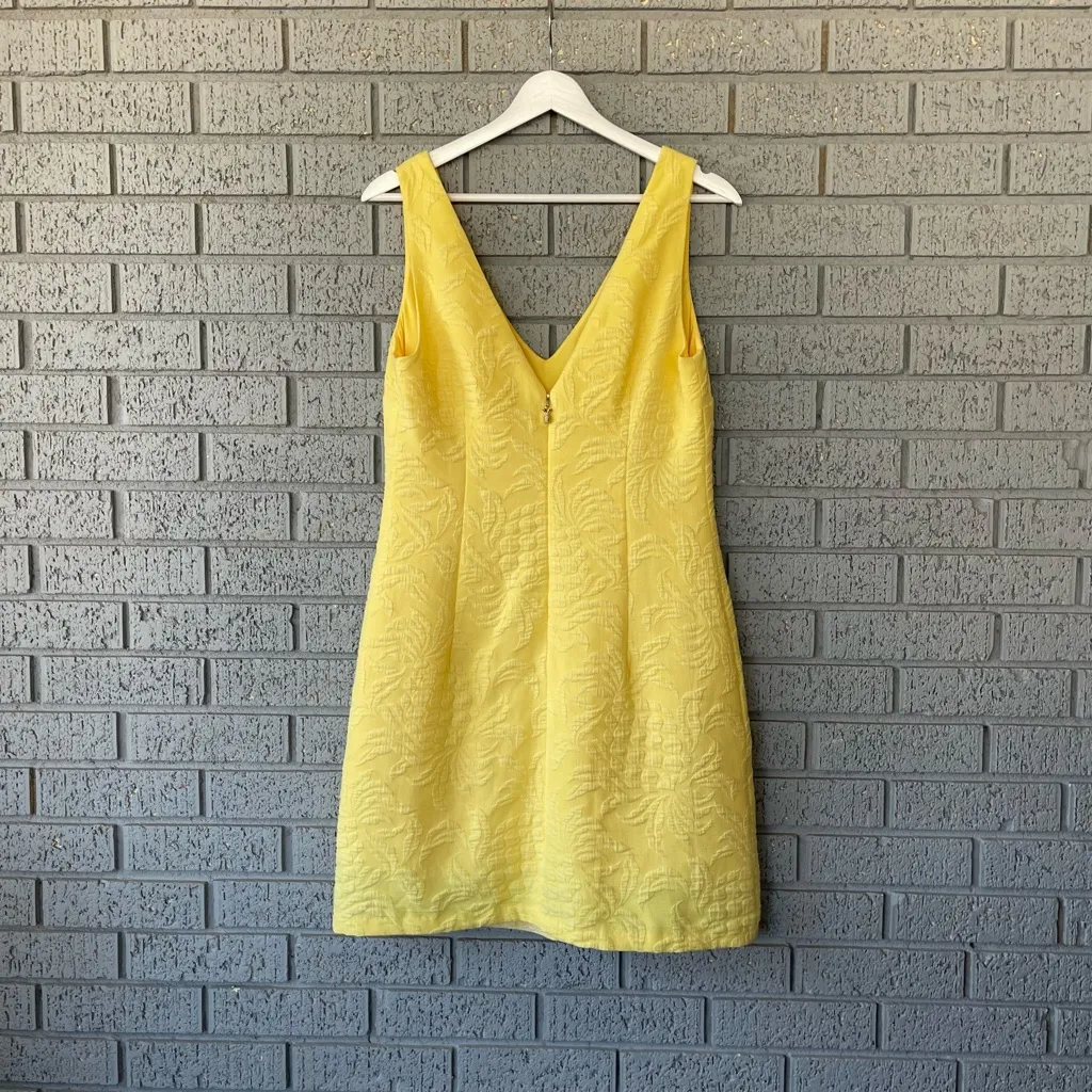 Lilly Pulitzer Pineapple Shift Dress Yellow Size 6 - Image 4
