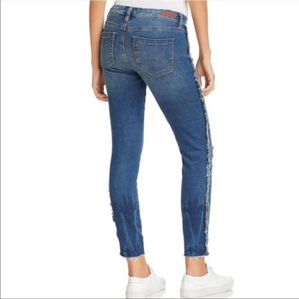 NWOT Blank NYC Frays for days denim Sz 24 - Image 3