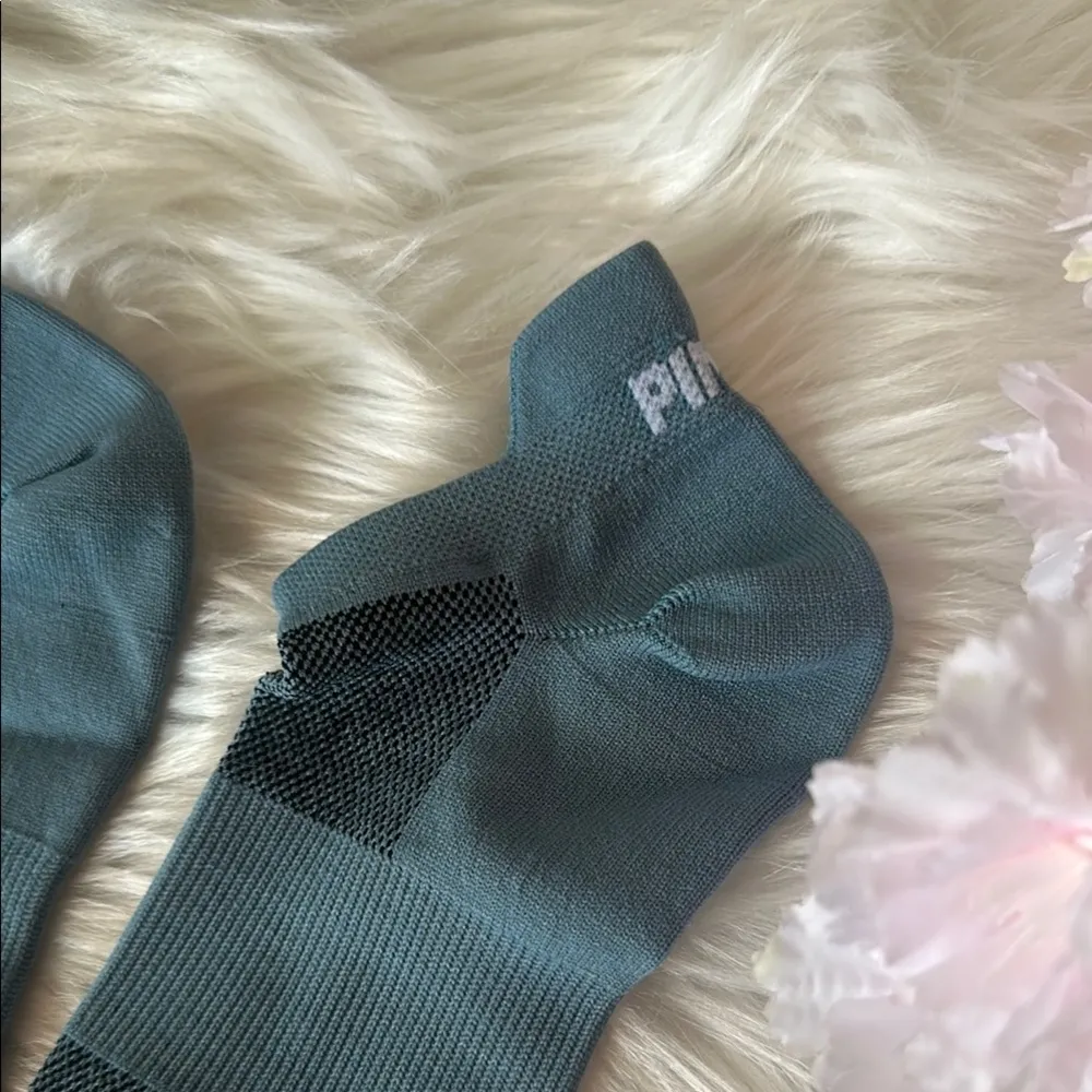 PINK Victoria's Secret Blue Athletic Socks with Ribbed Cuff - Image 2