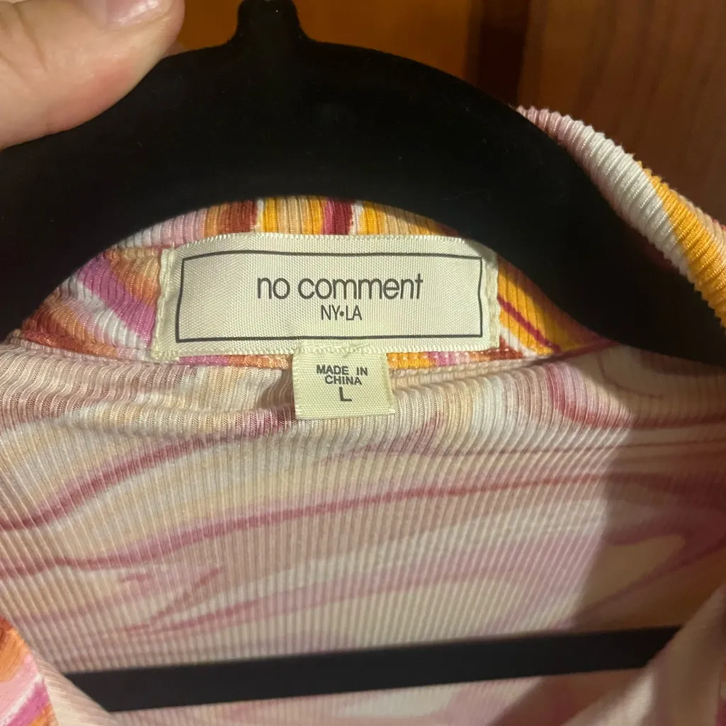 Vibrant retro style Swirl Button - Image 3