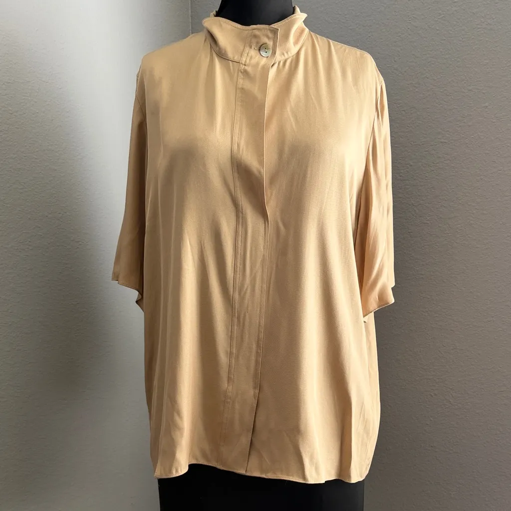 NWT Vince Tan Women's Silk Blouse Size Large Retails For $295. Great Deal! - Image 3