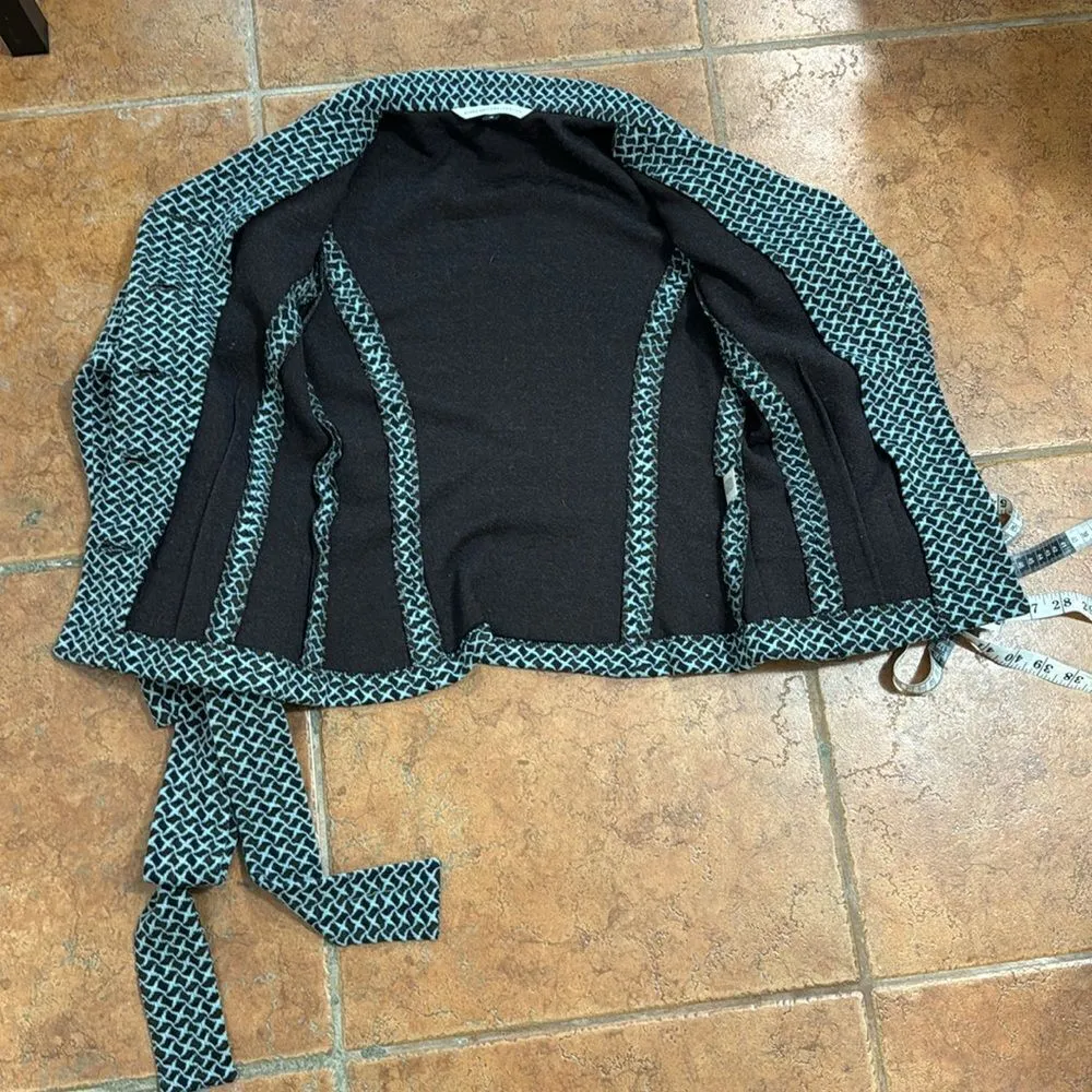 Diane von Firstenberg fitted knit sweater belt jacket size 4 - Image 9