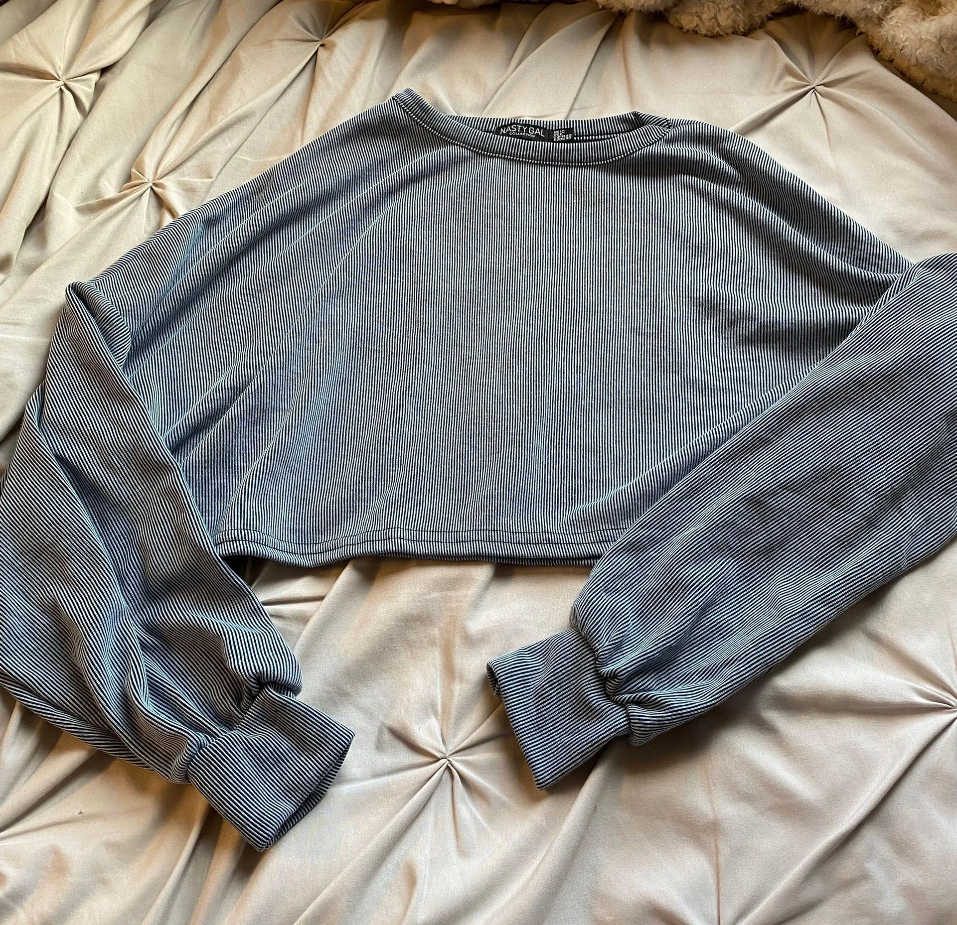 Nasty Gal Lounge Set - Image 4