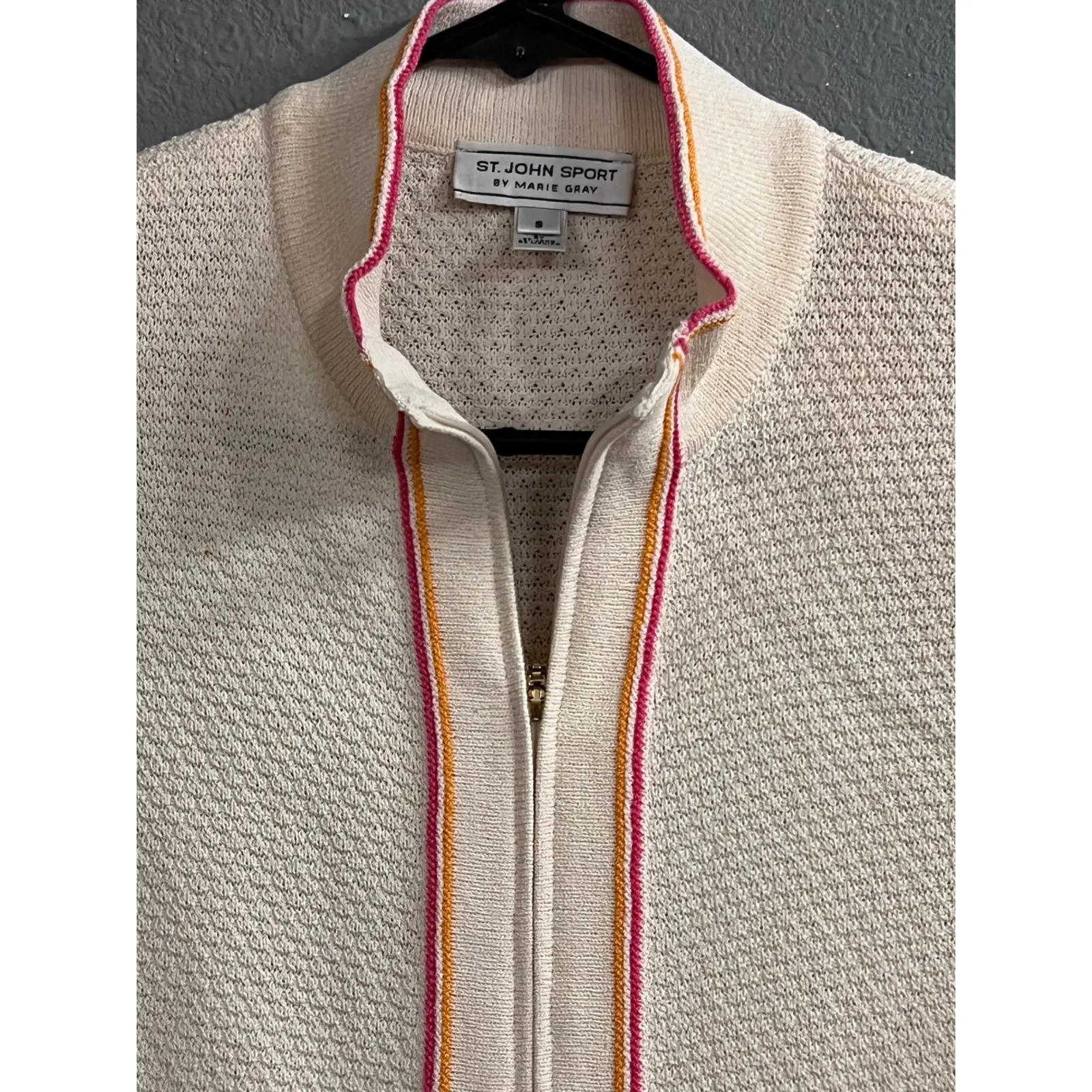 St John Sport Wool Blend Cream Pink Trim Knit Zip Up Jacket Cardigan Small‎ VTG Tan - Image 4