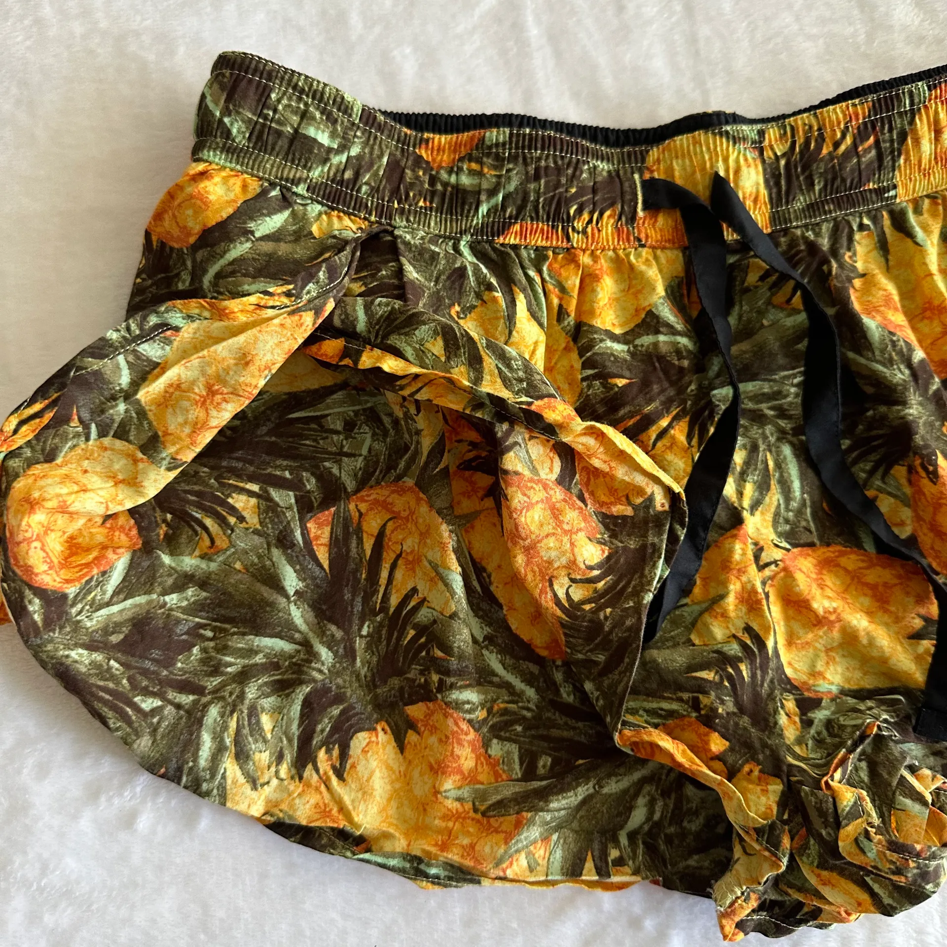 Pineapple Shorts - Image 3