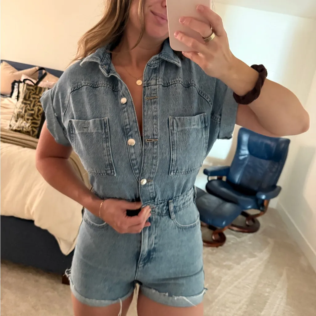 Zara denim jean short sleeve romper size small! - Image 3