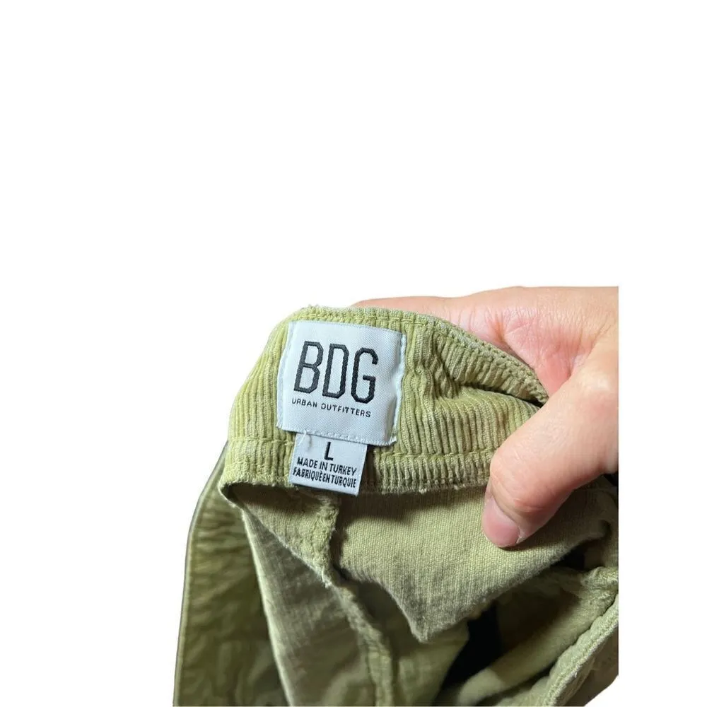 BDG Corduroy Mini Skirt Size Large‎ - Image 4