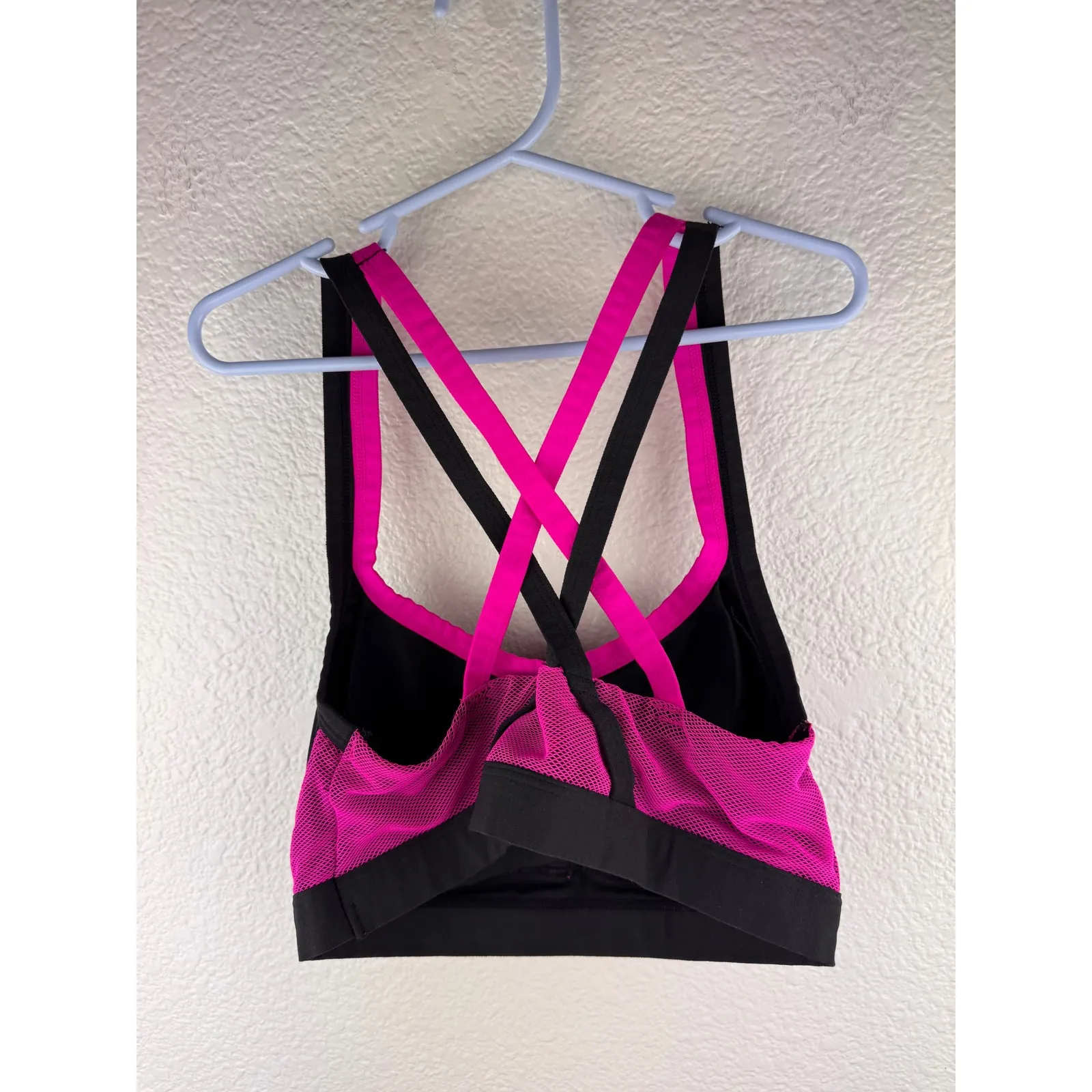 Josie Natori Black‎ Pink Strappy Sports Bra Padded Racerback Support 34B C - Image 2