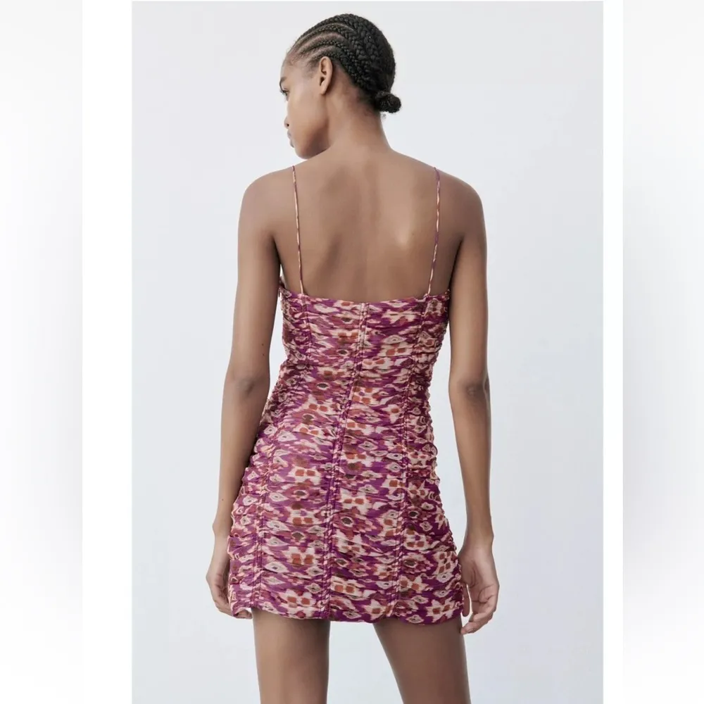 NWT Zara purple printed dress with ruching small - Image 2