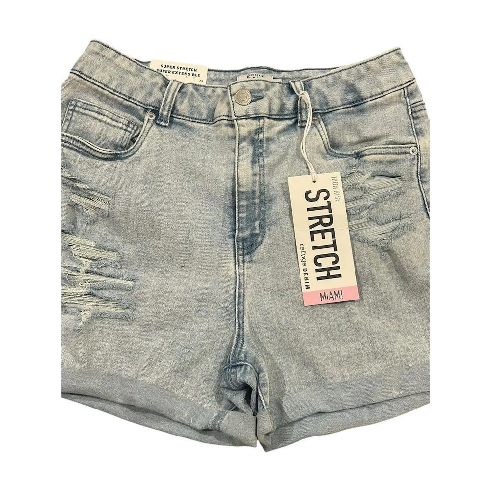 Refuge Denim Shorts Women's Size 9 High Rise Cut Off Light Blue Jean Shorts NWT - Image 4