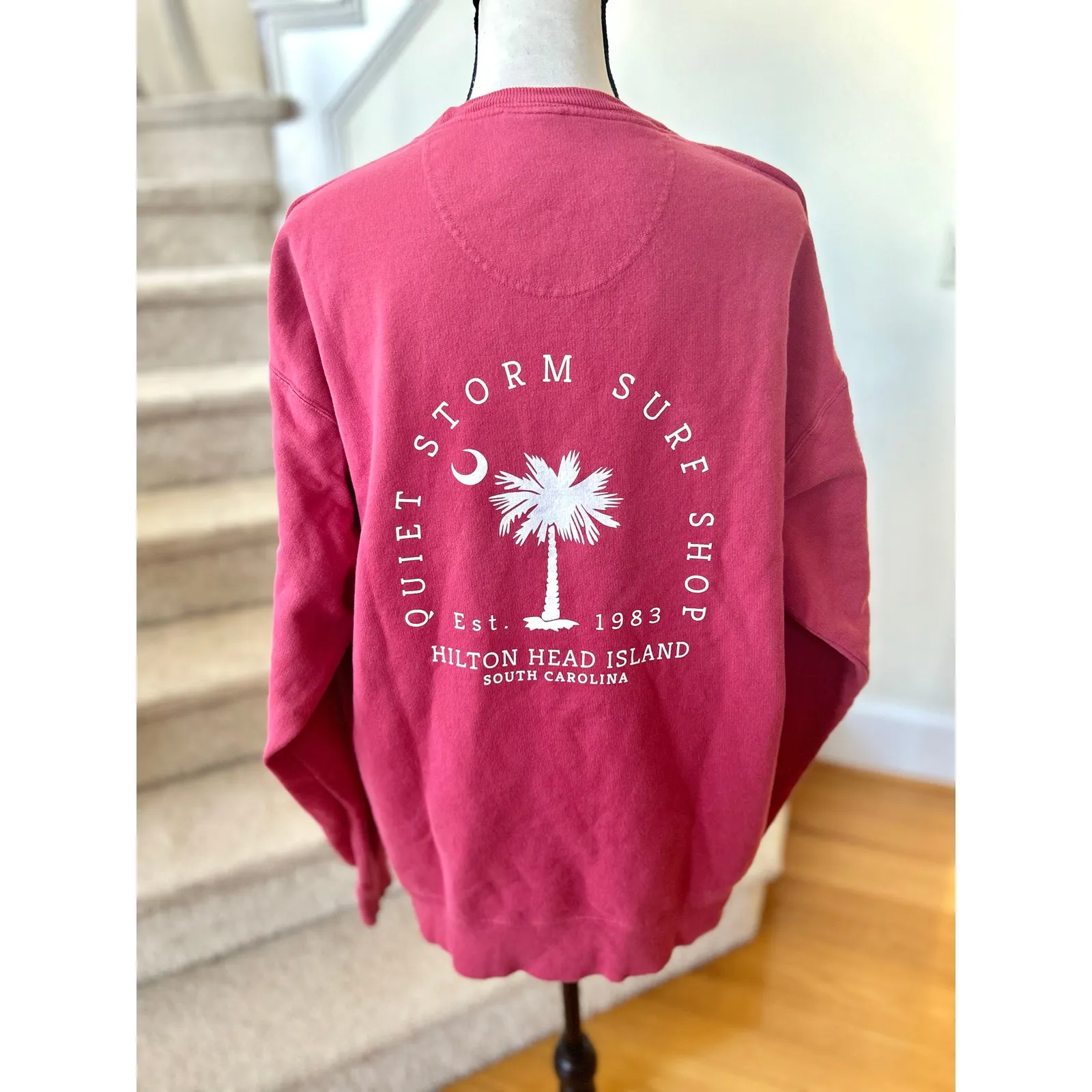 Hilton Head Nantucket Pink Red Long Sleeve Crewneck Sweatshirt Quiet Storm Surf Size L - Image 2