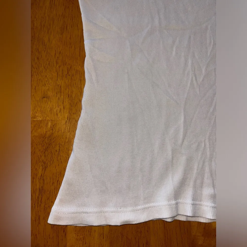 Vanity White Fitted Sleeveless Tank Top Size XL - Image 2