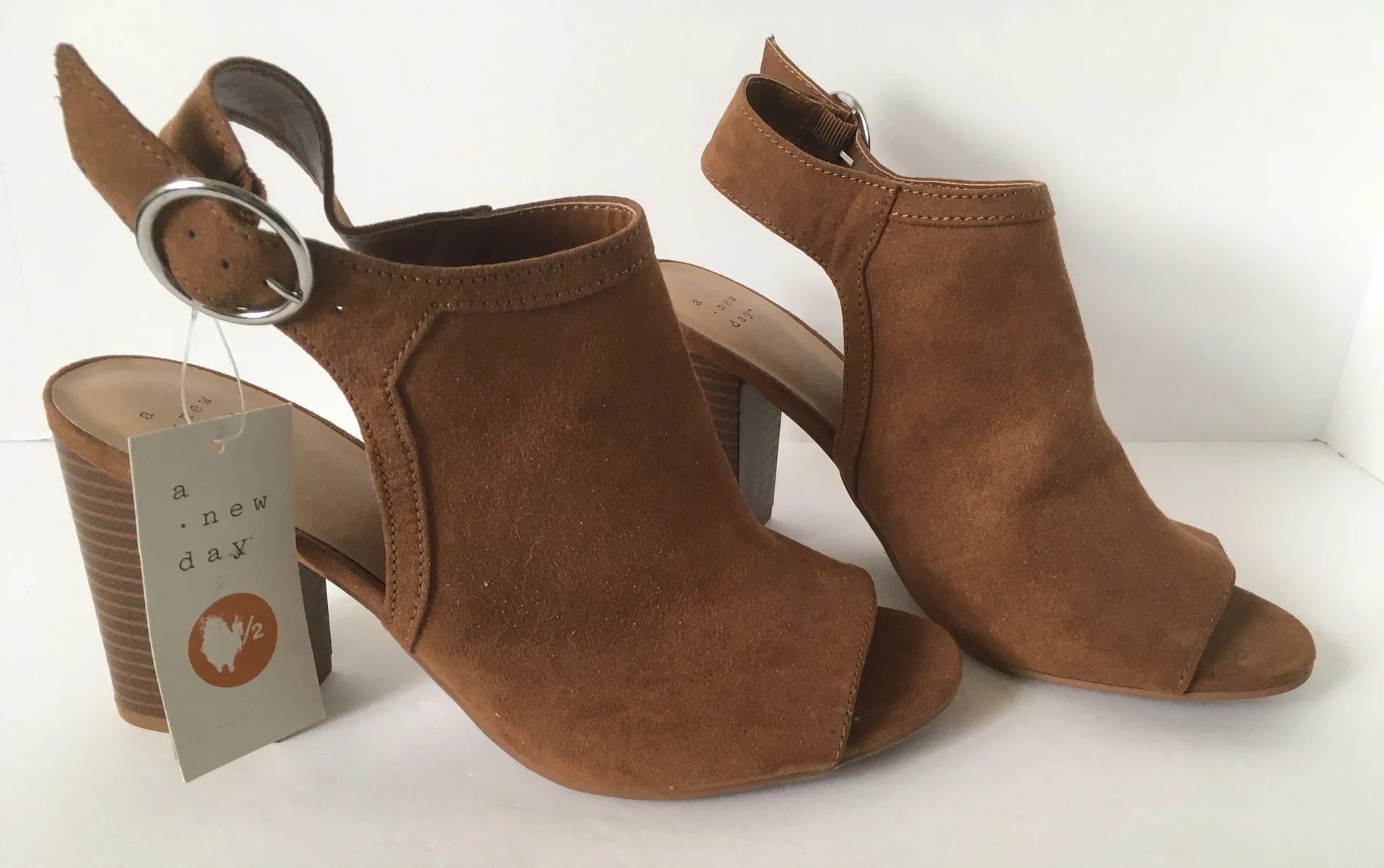 Open Toe Heels, Size 9 1/2 Brown - Image 3