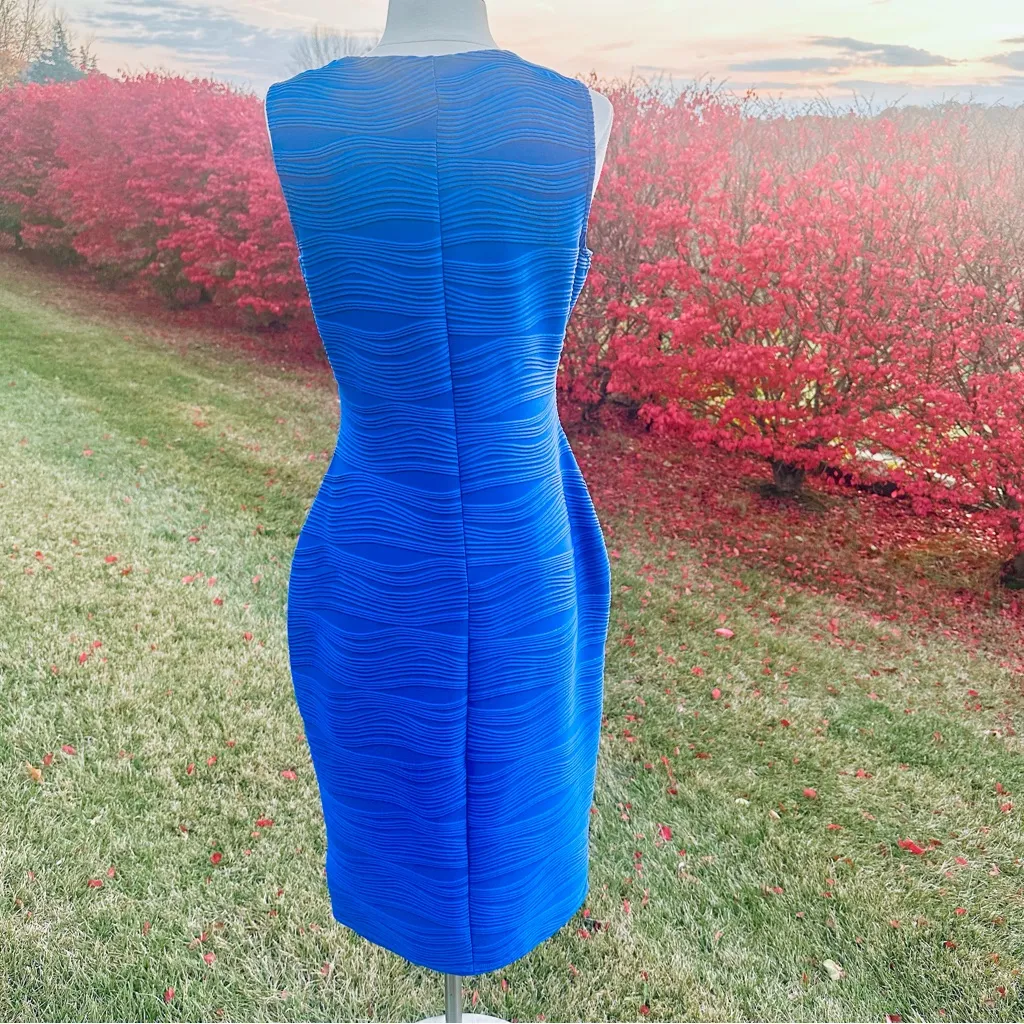 Metaphor Cobalt Blue Wave Pattern Midi Dress - Image 9