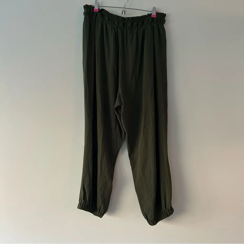 Torrid| Olive Green Gauzy Jogger Pants sz 2 - Image 3