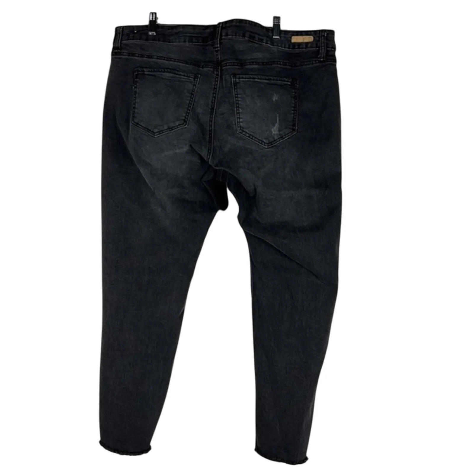 True Craft Jeans Womens 20 Washed Black Floral Embroidered Skinny Frayed Hem - Image 5