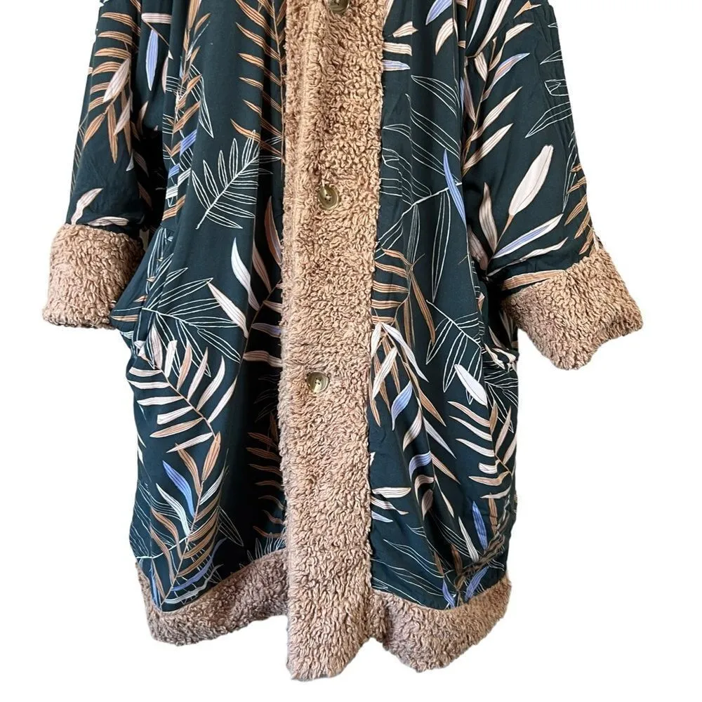 Sseko Designs Noonday Collection Reversible Sherpa Coat, Beige and Bwindi Tan Size L - Image 4