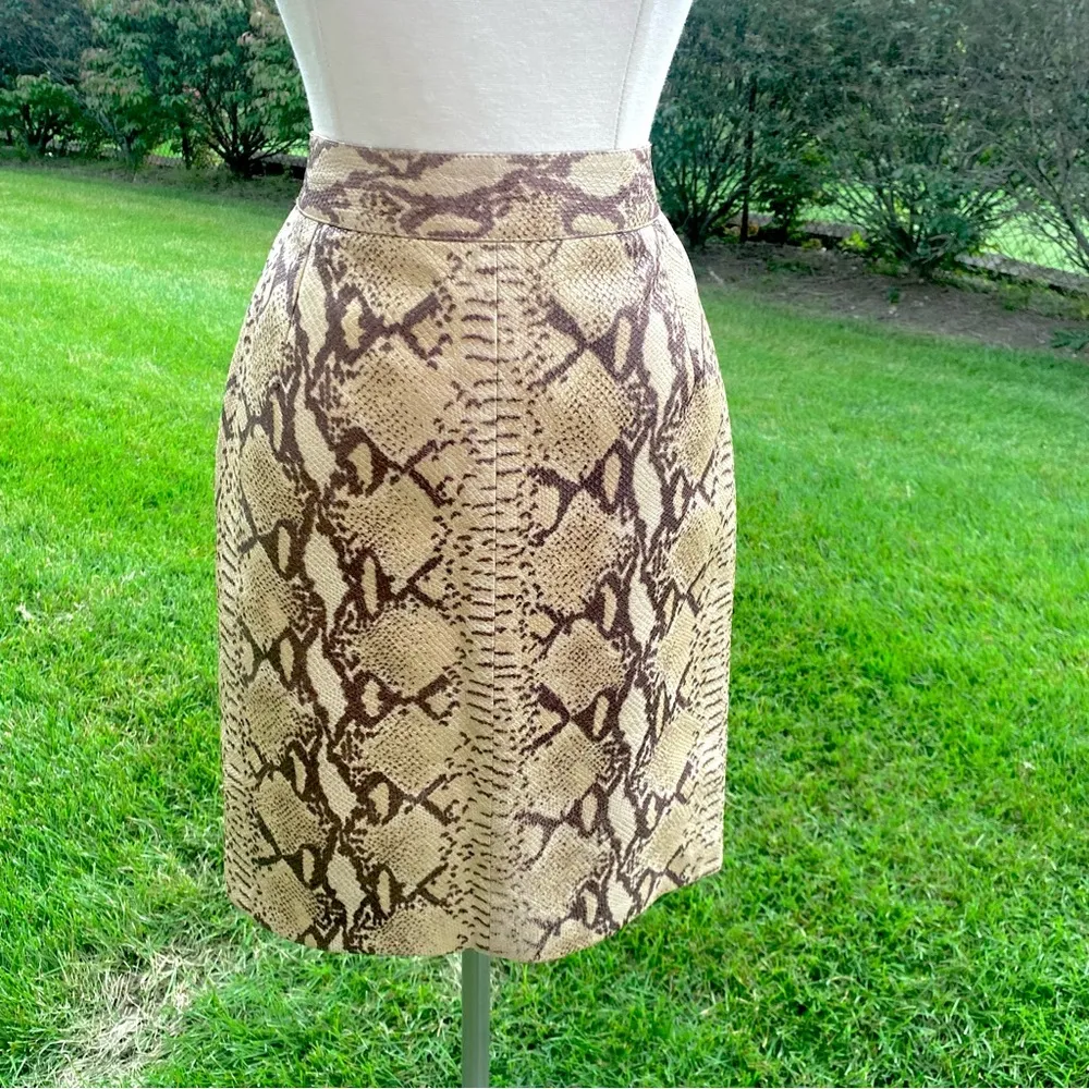 Mario Valentino Snake Print Leather Women's Skirt - Image 5
