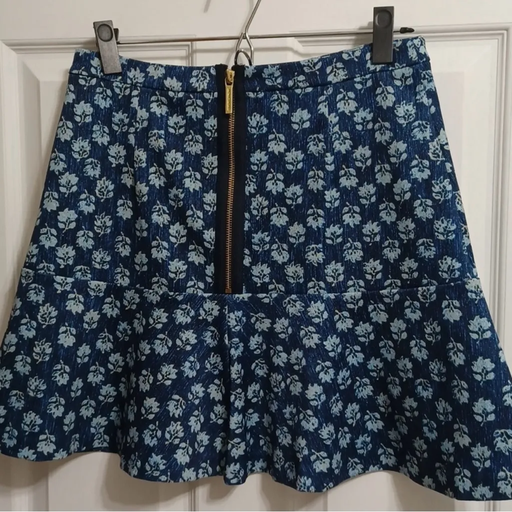 Michael Kors Navy Floral Mini Skirt - Image 3