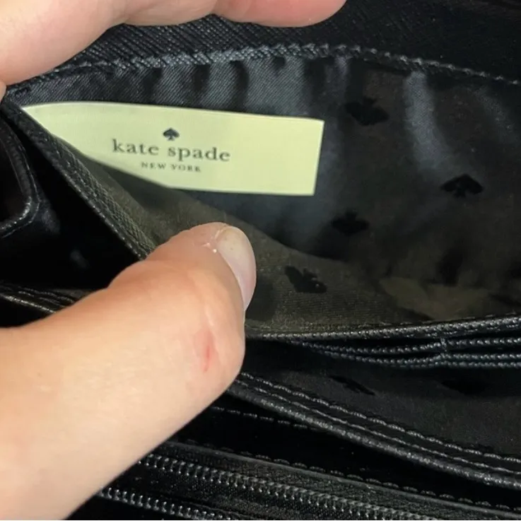 Kate Spade Cat's Meow zip around leather wallet. - Image 8