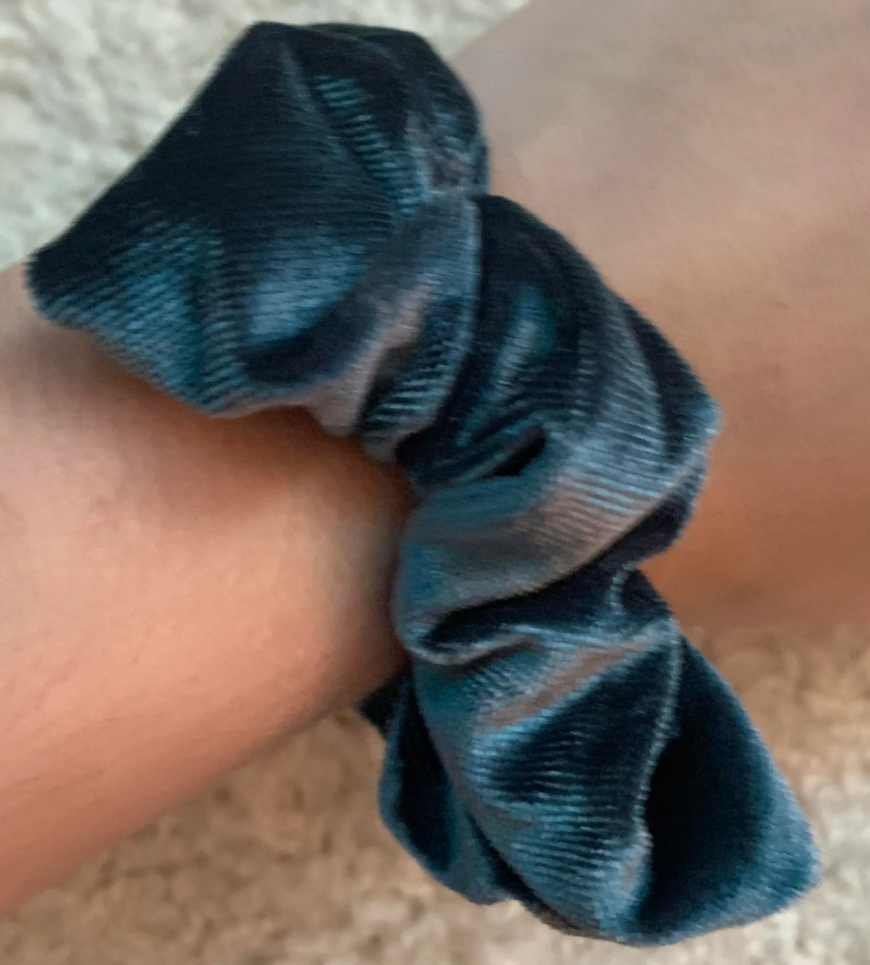 Scrunchie - Image 2