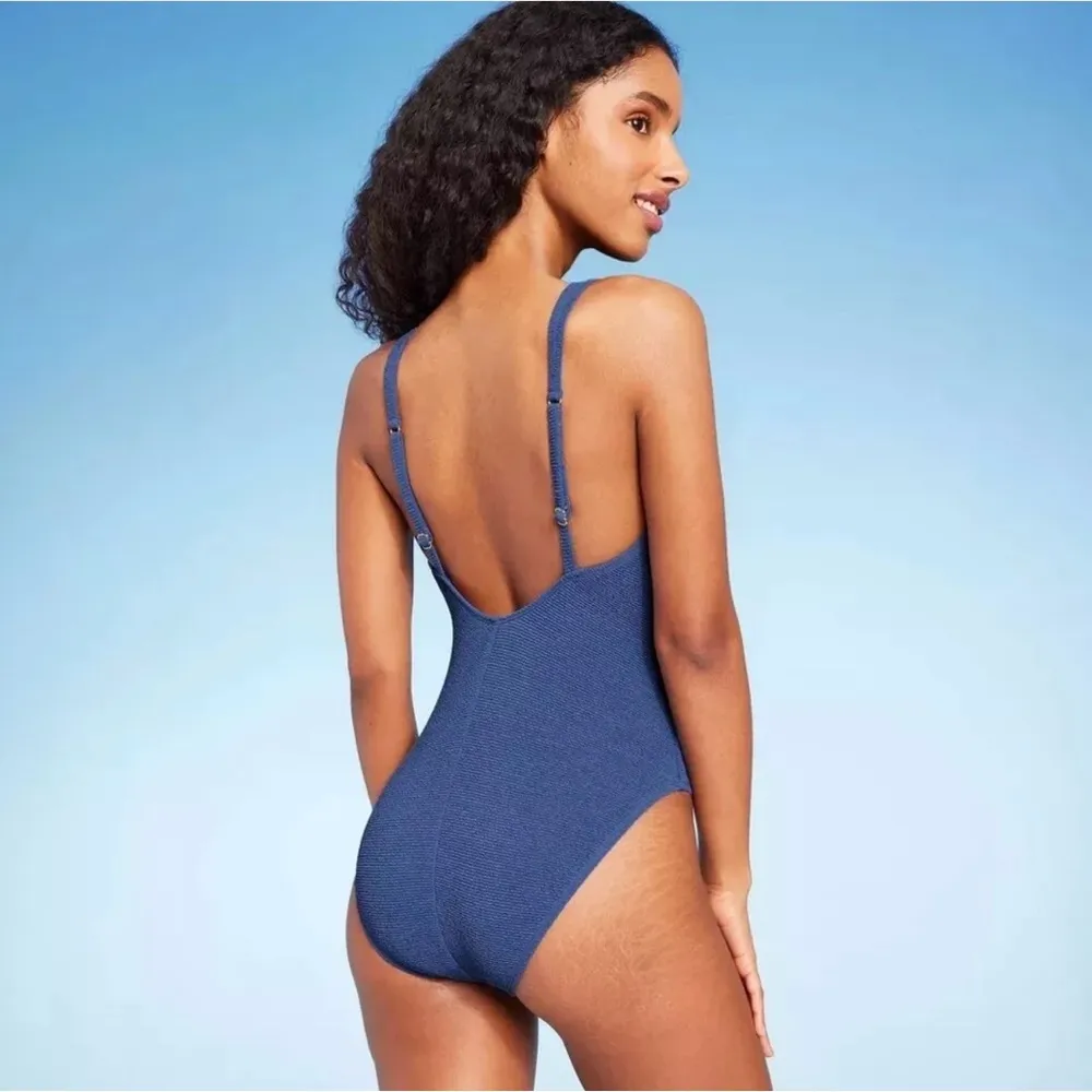 NWT Shade & Shore Square Neck Pucker High Leg One
Piece Swimsuit XS (0-2) Blue - Image 2