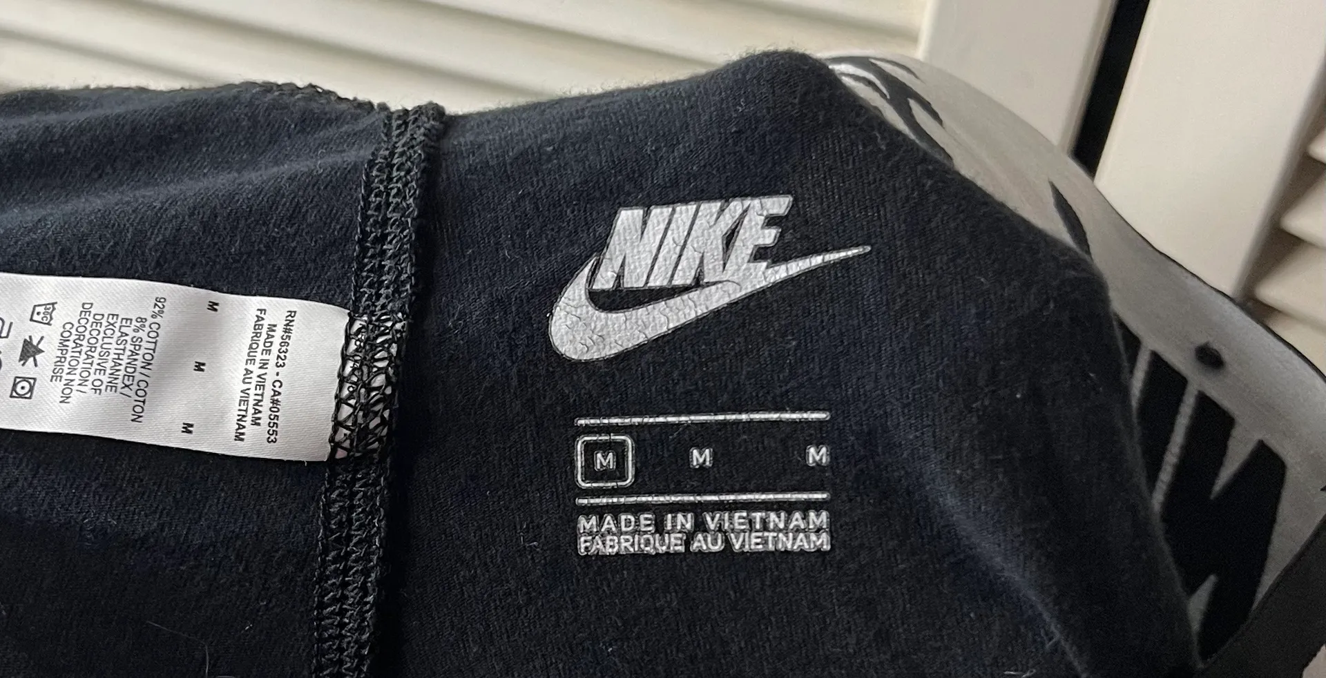 Nike Ankle Swish Mark Medium Cotton Leggings - Image 4