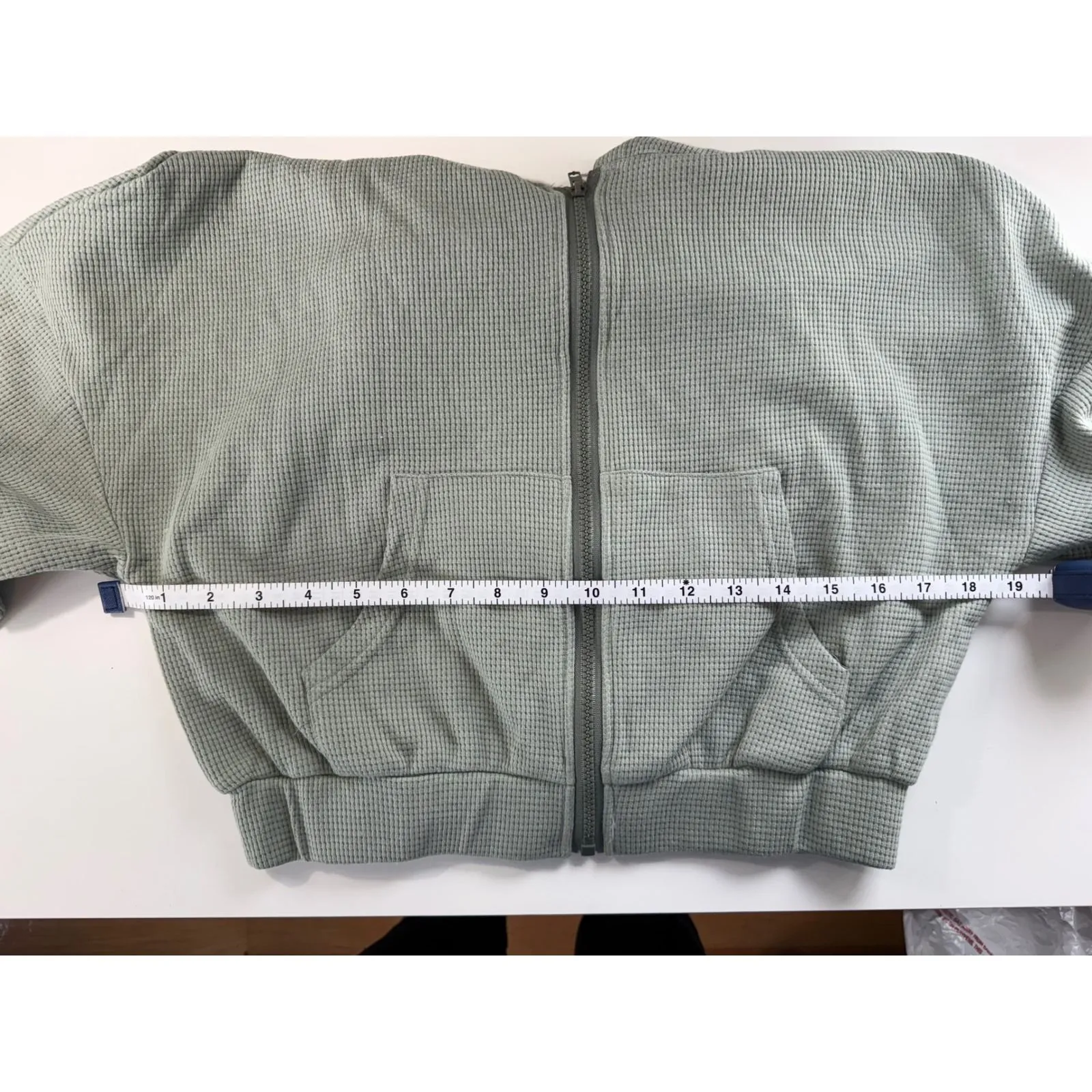 DAZY Sage Green Waffle Knit Cropped Zip Up Hoodie Jacket Size M Size M - Image 8