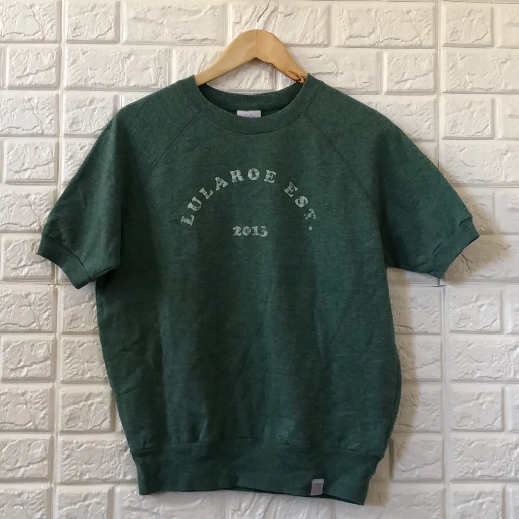 LulaRoe est 2013 Jane short‎ sleeved sweatshirt - Image 2