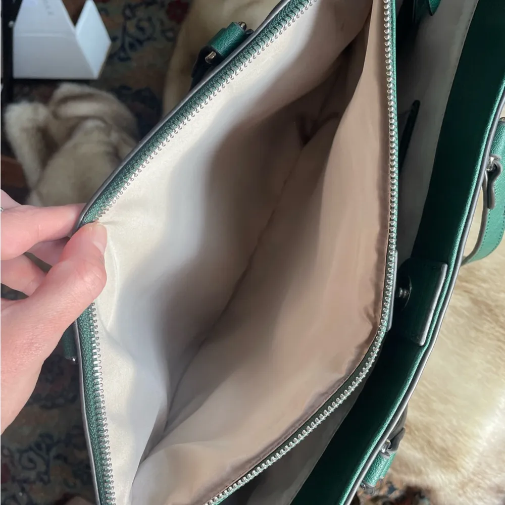 NINE WEST LARGE GREEN BAG - Image 7