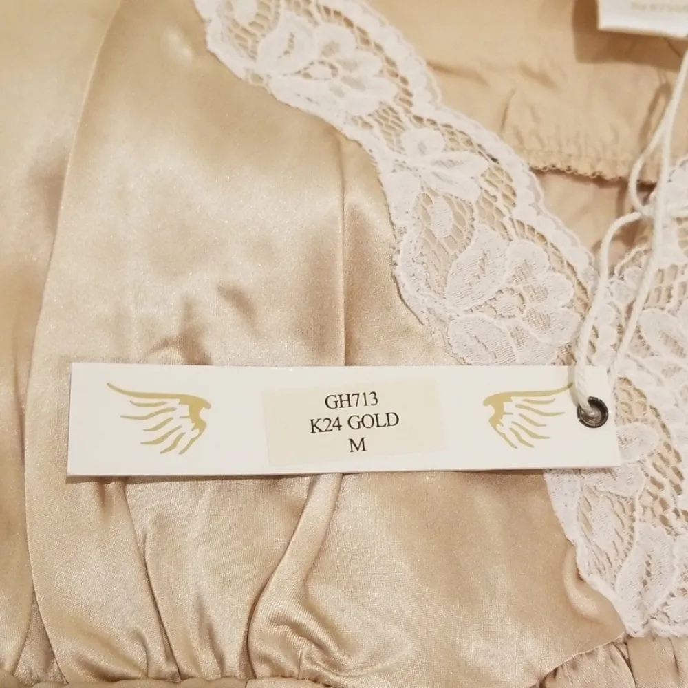 💕GOLD HAWK💕 100% Silk Camisole Gold Size: M NWT Size M - Image 6