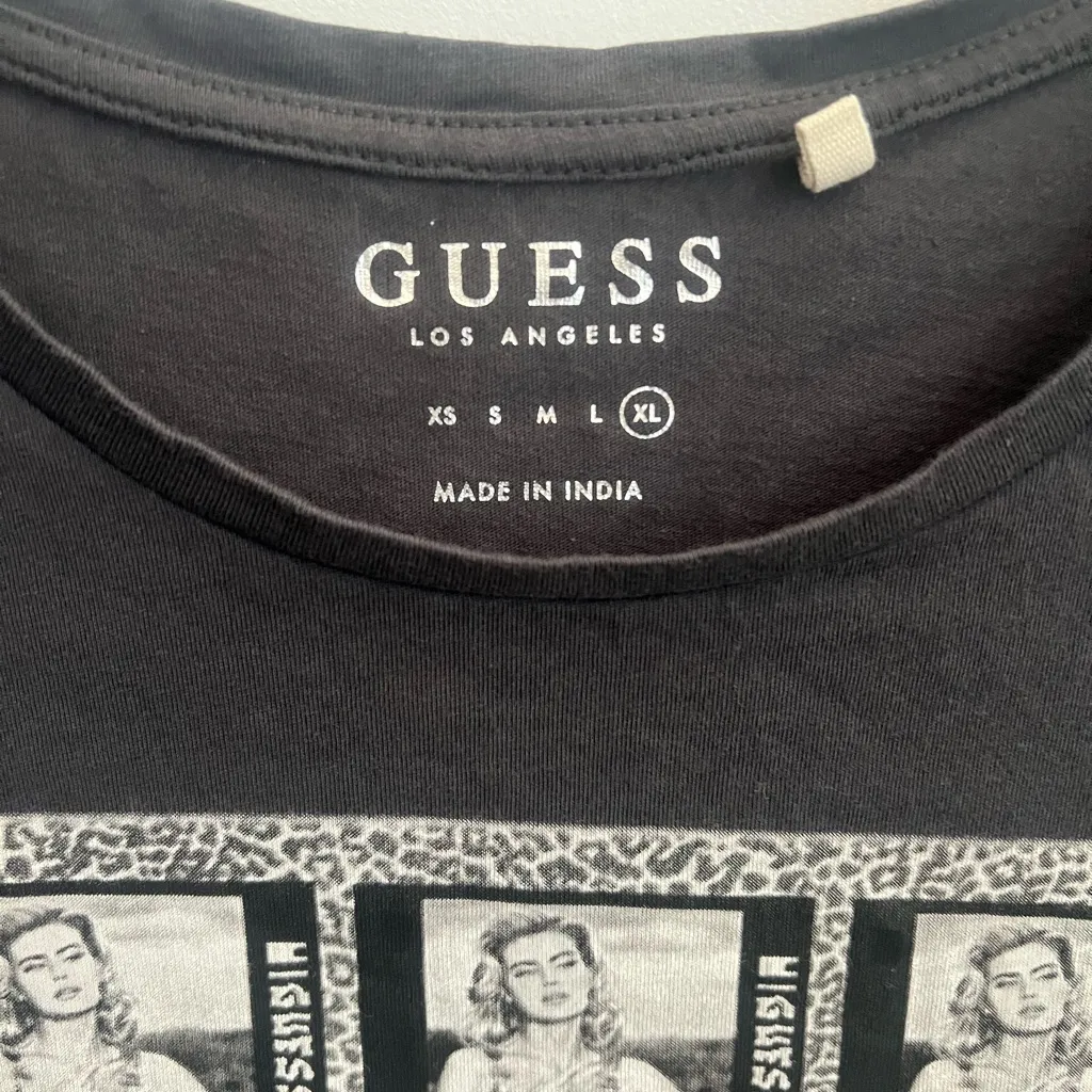 Guess Women's Short Sleeve Rhinestone Anna Nicole Graphic‎ T-Shirt Charcoal Xl - Image 3