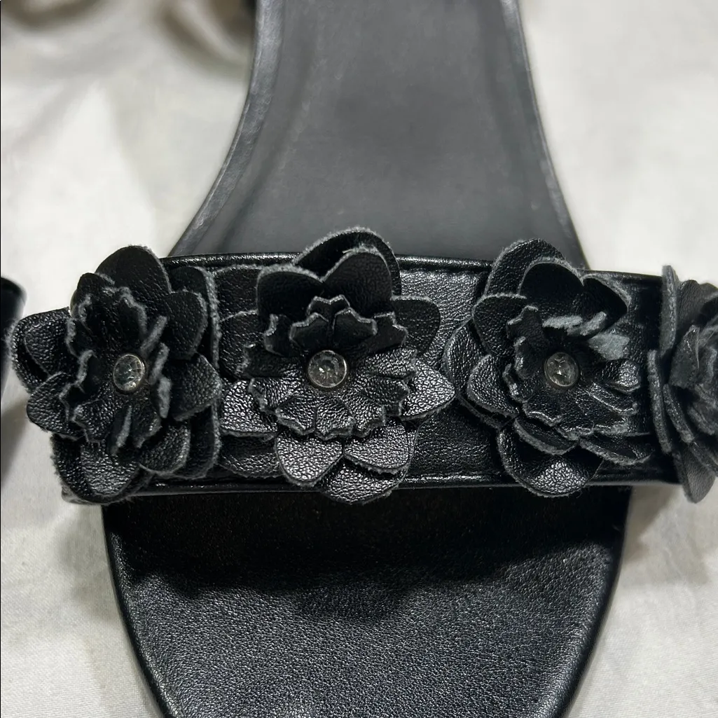White Mountain Black Floral Heels - Image 3
