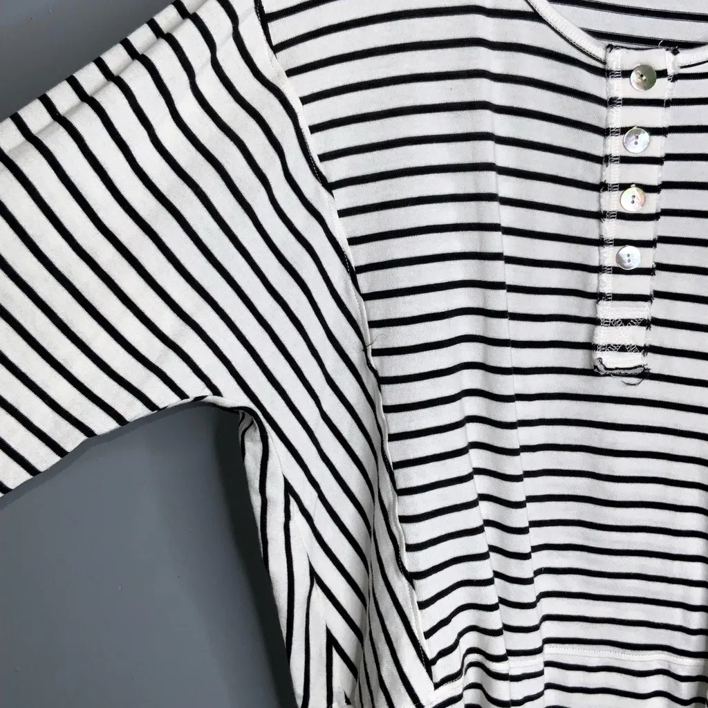 Tribal Black and White Striped Blouse Henley Tunic XL Size M - Image 5