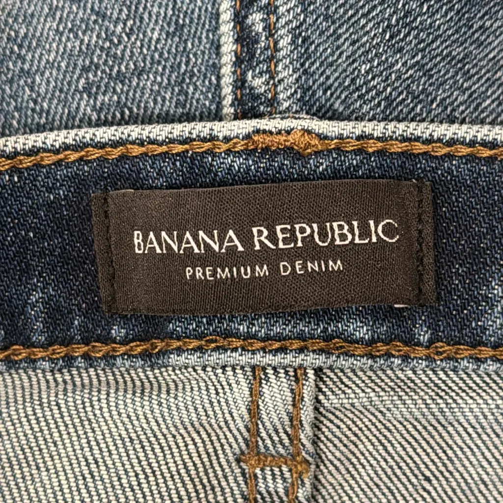 Banana Republic Women’s Premium Denim Hight Rise Straight Leg Blue Jeans size 30 - Image 8