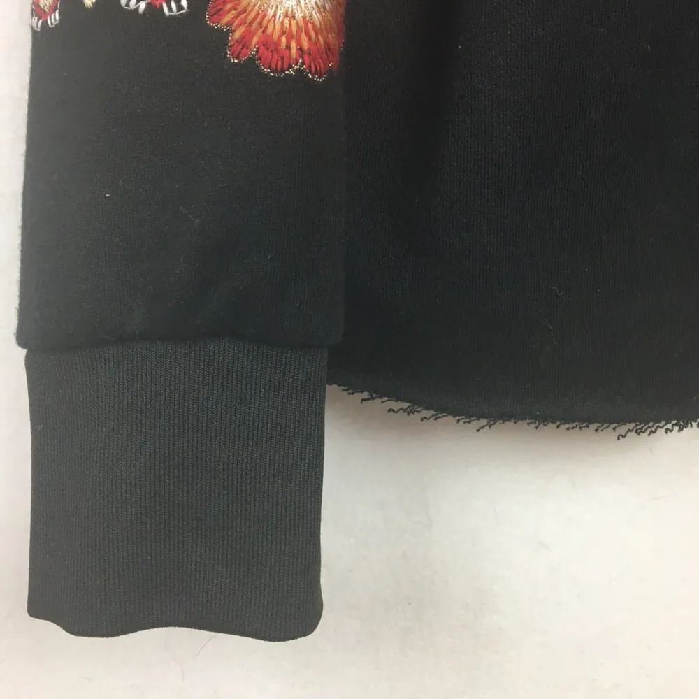 BBWM Woman Black Aztec Print Embellished Hoodie Long Sleeve Sweater L Size L - Image 7