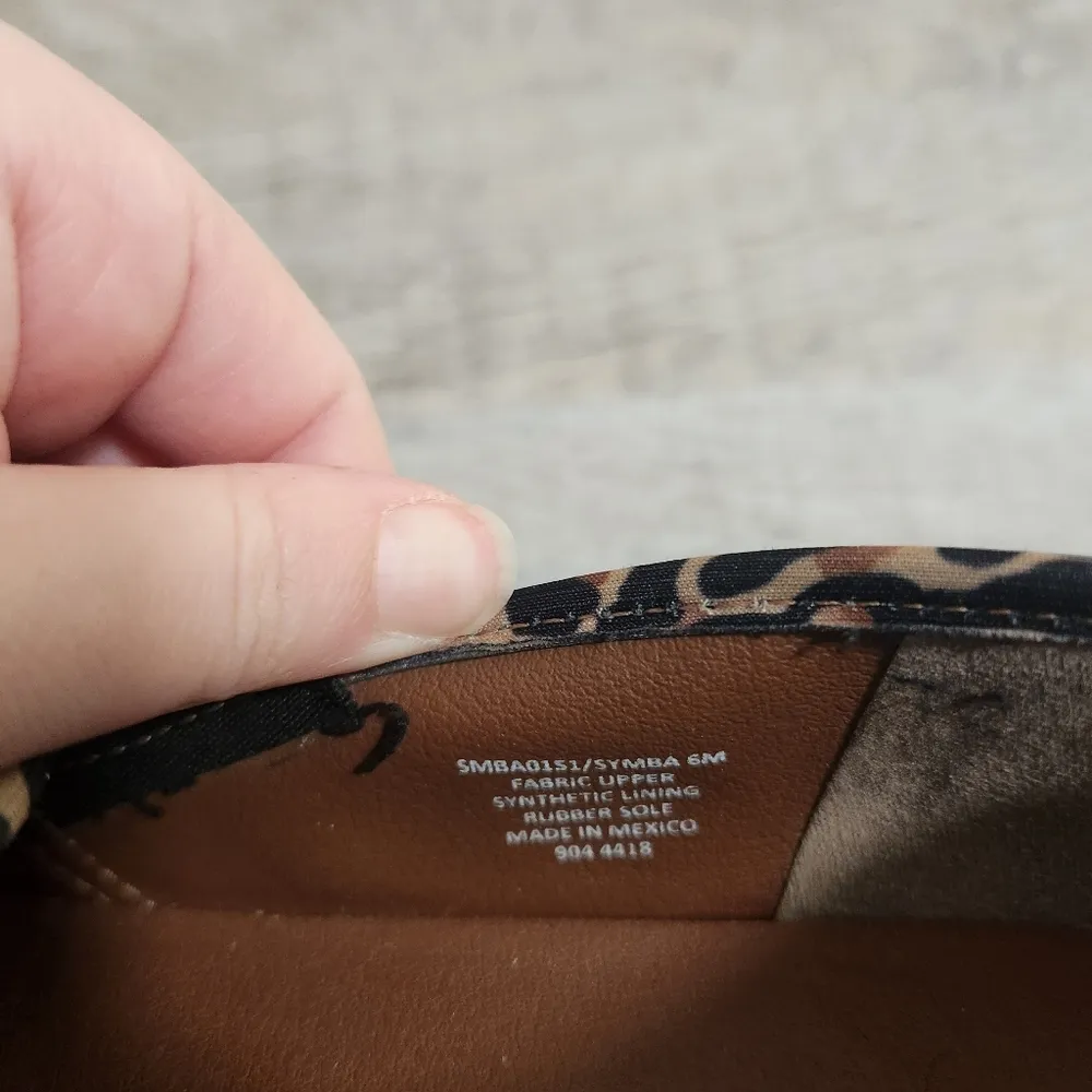 Steve Madden Symba Leopard Print Sneakers Size 6 - Image 7