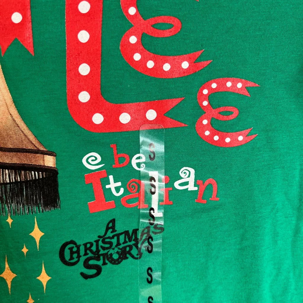 THE CHRISTMAS STORY (S) GREEN SHORT SLEEVE TEE WITH THE FAMOUS LEG LAMP‎ - Image 5